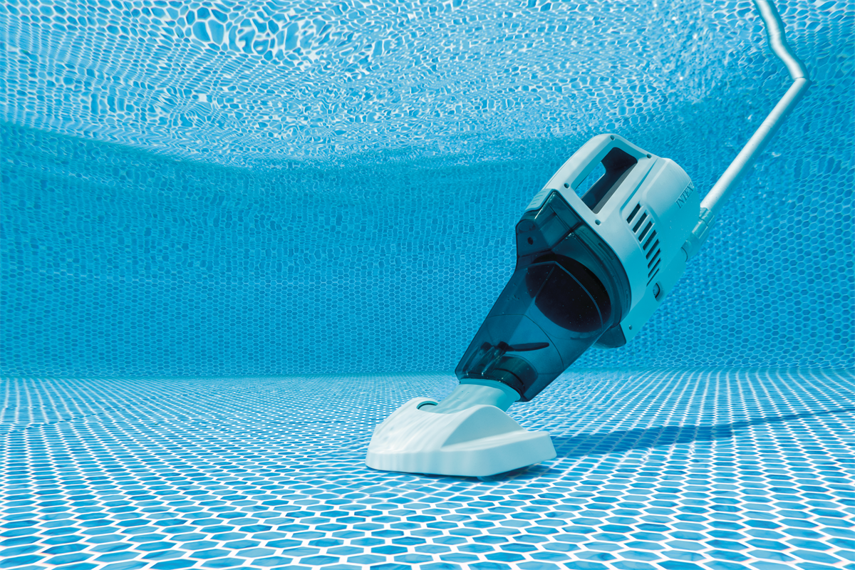 שואב נטען מקצועי לניקוי בריכה ZR200