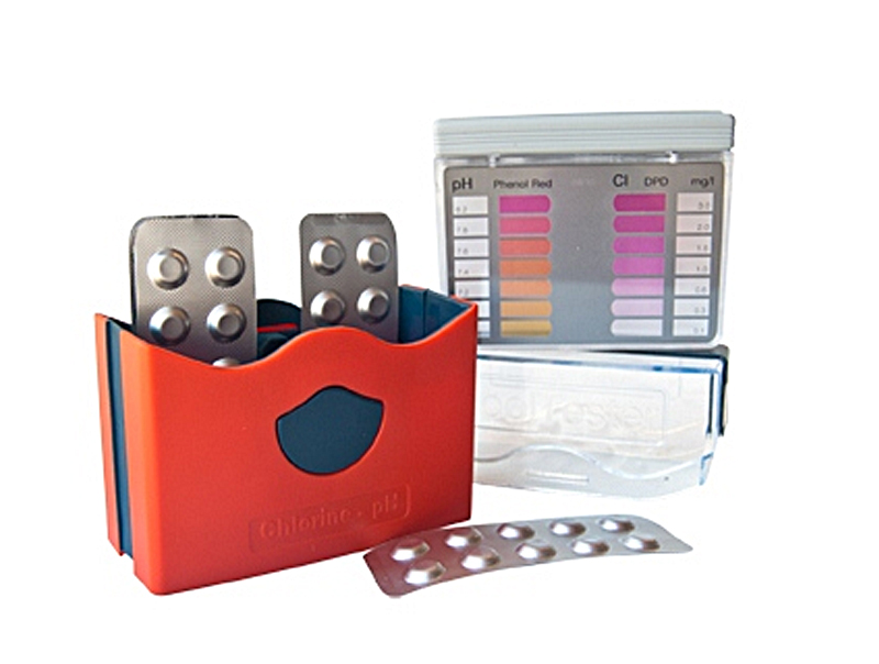טסט קיט לבדיקת כלור ו-pH בבריכה