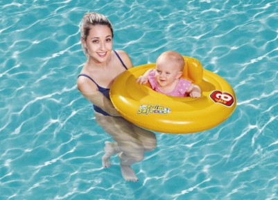 סירת פעוטות עם משענת גב